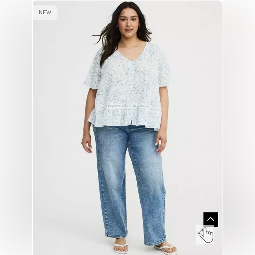 Torrid Gauze Swiss Dot V-Neck Blouse - Picture 2 of 10